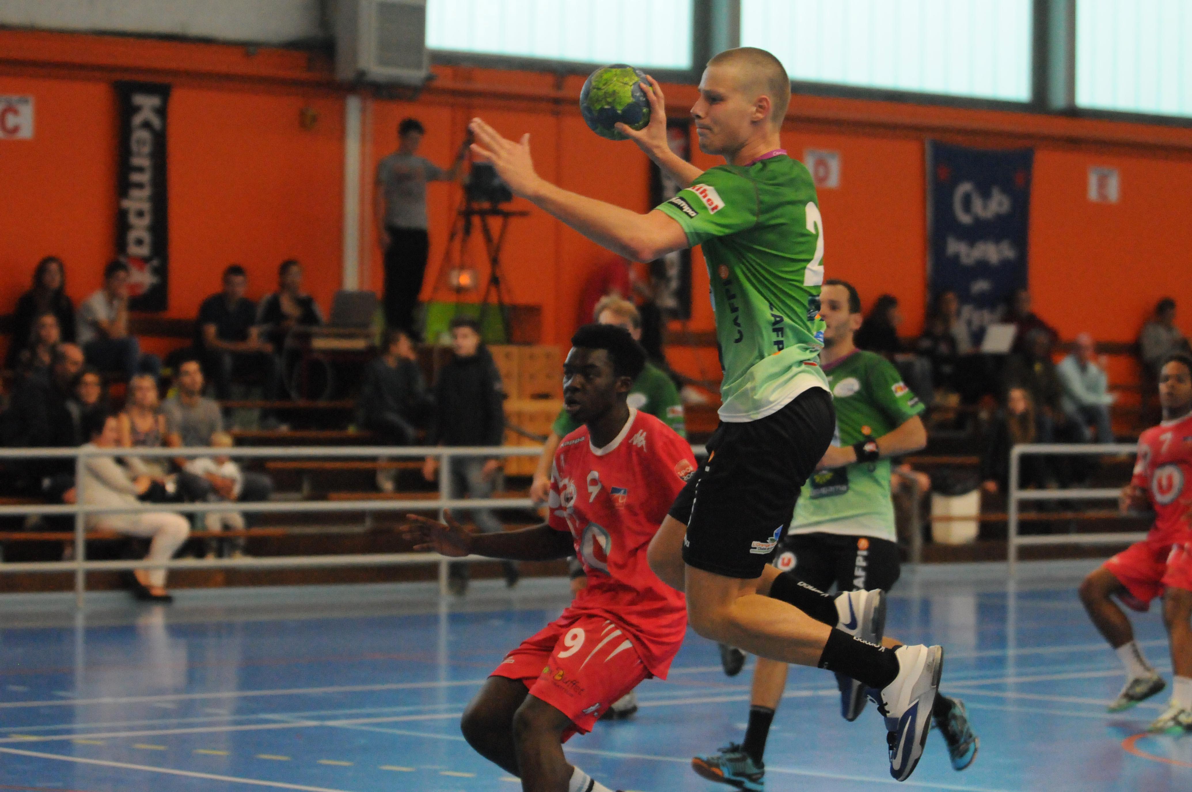 Handball 19/09/2015 N3M CPB Rennes - Angers Noyant Equipe : CPB Rennes Maxime Suzeau