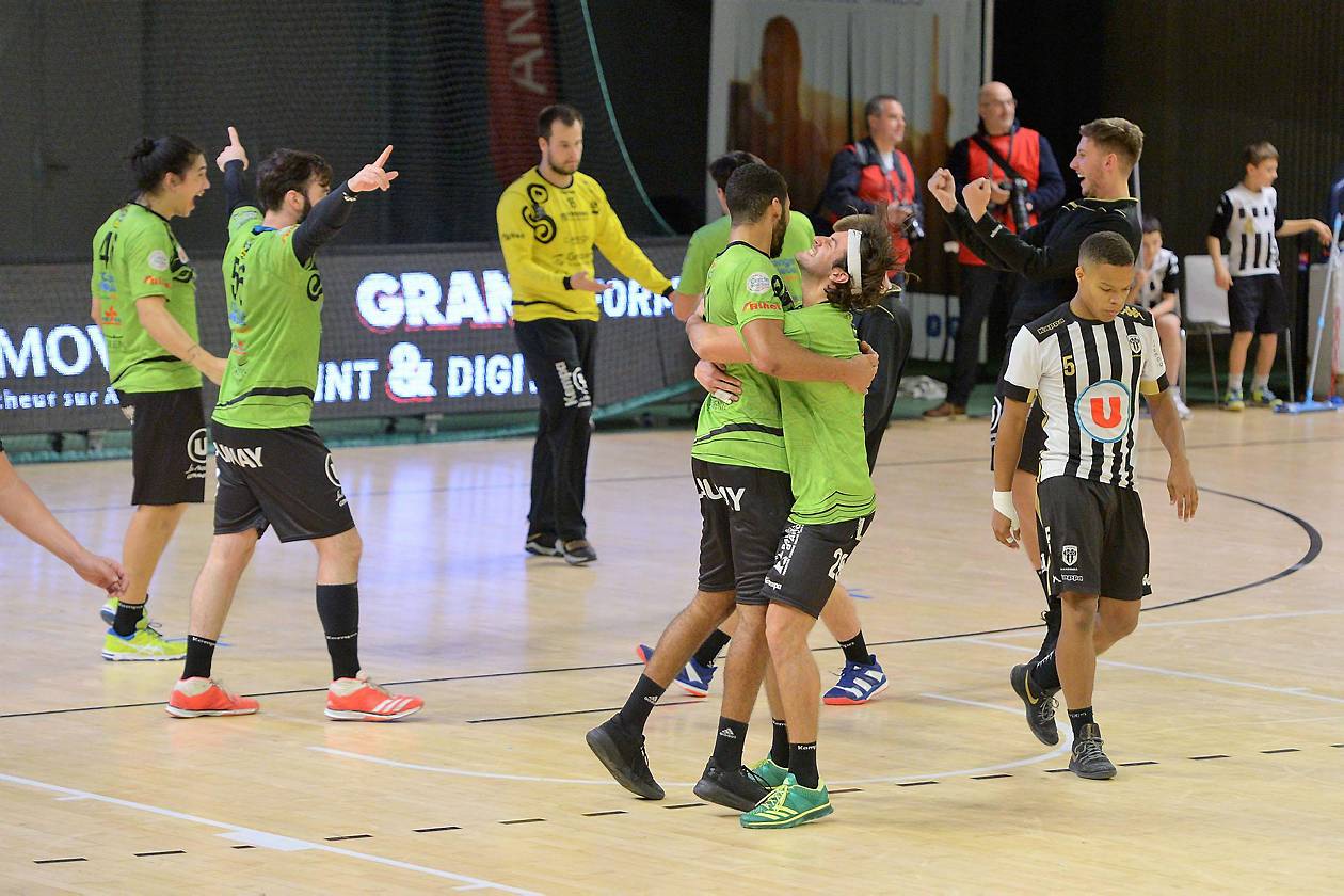 Discipline :Handball Date :25-11-2018 Division : Club : Angers SCO handRencontre : Angers SCO hand - RennesNom : joueur n°